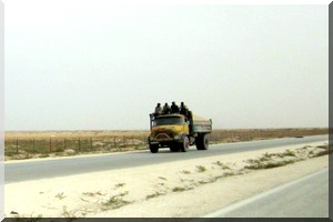 Des camions de sable et de coquillage perturbent la quiétude des habitants de Tevragh Zeina