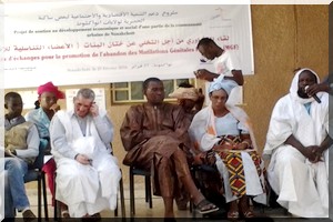 Rencontre à Dar Naim pour promouvoir l’abandon des MGF [PhotoReportage]