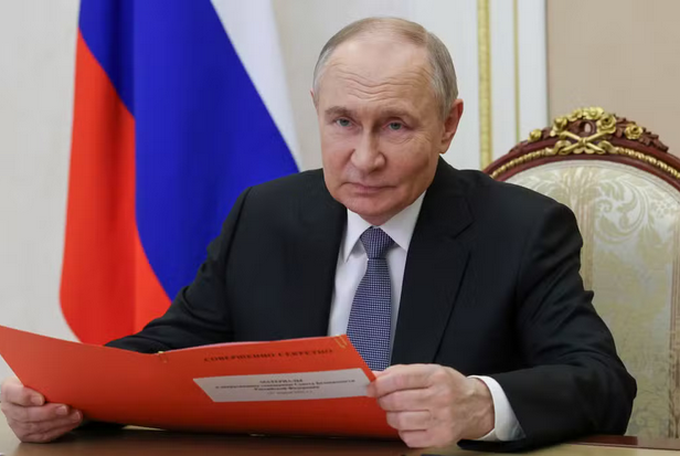 Poutine décrète une trêve de trois jours en Ukraine, Trump réclame un cessez-le-feu 