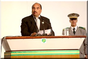  Sommet de Nouakchott : Muraille sans couleur 