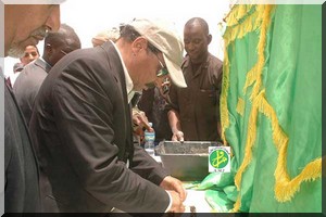  Le Président de la République pose la première pierre du nouveau plan urbain de Ouad-Naga