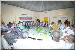  Sensibilisation des parlementaires sur les impacts de l'exploitation du pétrole et du gaz sur l'environnement marin