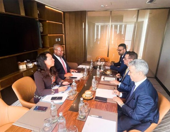 Le ministre de l’Économie s’entretient avec le directeur général d’Africa 50