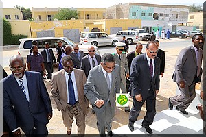 Le Président de la République visite l'Agence Nationale Tadamoun 