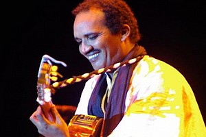 Cheikh Ould Lebiadh en Allemagne pour la sortie de son 1er album international