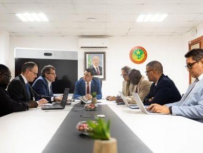 Mauritanie : deuxième câble sous-marin en 2027… pendant que le défi Starlink s’impose déjà