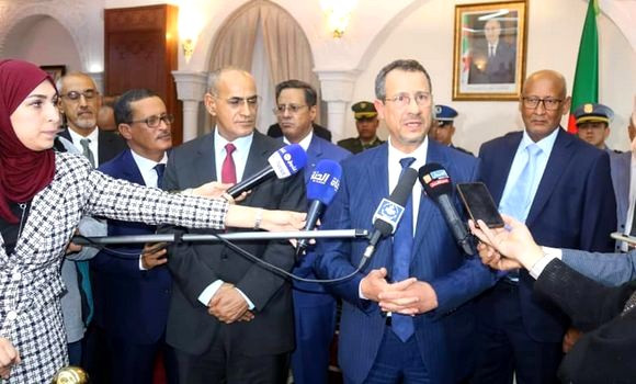 Algérie-Mauritanie: lancement prochain des études techniques du projet de la route Tindouf-Zouérate 