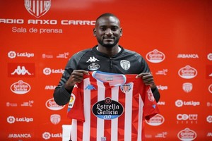 Hacen El Id présenté à la presse