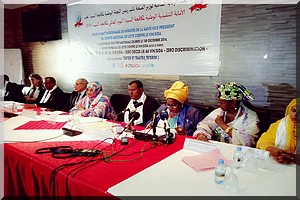 Mme Ndougou Salla Ba annonce une nouvelle approche de lutte contre le VIH/Sida [PhotoReportage]