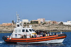 Nouadhibou : la brigade maritime du port arrête des immigrants illégaux