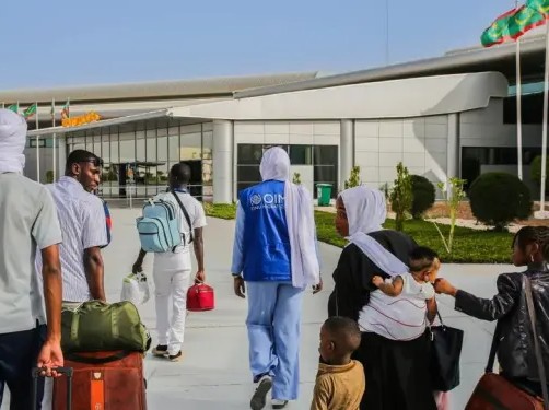 Migration irrégulière : 200 Guinéens rapatriés de la Mauritanie, un autre groupe venant de la Tunisie attendu cette semaine