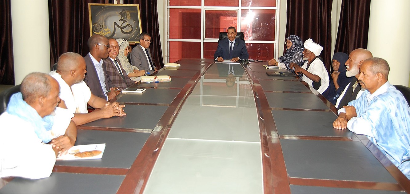 Le ministère du Commerce offre 5 millions MRU aux victimes de l’incendie du marché de l’artisanat