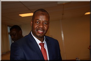 Moustapha Faty réussit la soutenance de sa thèse sur la sécurité au Maghreb [PhotoReportage]