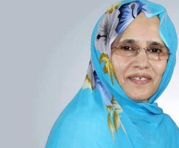 Nana Mint Cheikhna ou le courage de regarder la vérité en face