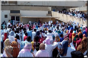  Sit-in du corps médical devant la présidence pour demander la libération d’un infirmier en détention