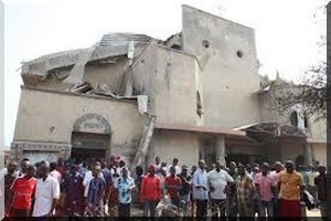 Nigeria : des hommes armés font irruption lors de la messe de minuit, 6 morts