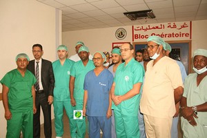 Une mission médicale espagnole effectue des opérations chirurgicales au centre d'orthopédie et des brûlures profondes de Nouakchott 