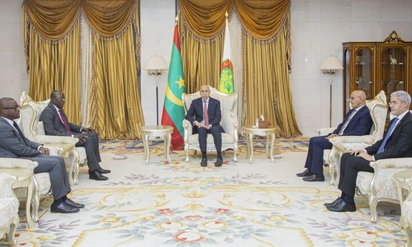 Le Président de la République reçoit une délégation de haut niveau de la République du Bénin