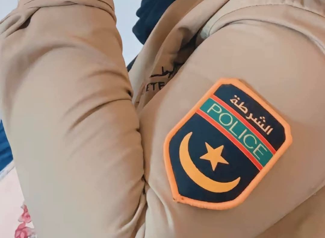 Des fonctionnaires de police en uniforme lors de funérailles : vers l’ouverture d’une enquête ? 