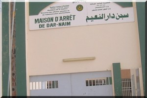 Mauritanie : plus de 1.800 prisonniers dans les prisons mauritaniennes (rapport)