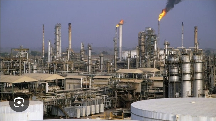 Raffinerie de Nouadhibou : pourquoi un projet longtemps bloqué revient dans le débat énergétique mauritanien