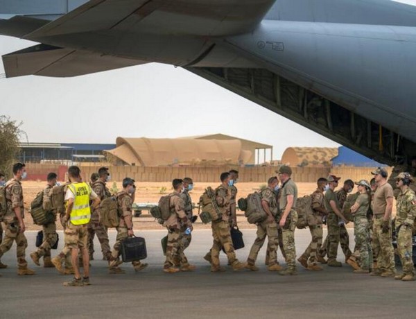 Sénégal : la France annonce la remise de la dernière base