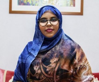 Une députée : 95 % des Mauritaniens sont enregistrés à l’état civil et le travail du ministre de l’Intérieur est louable