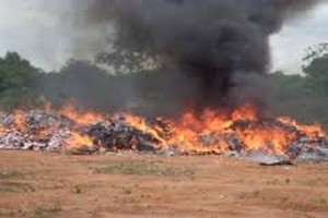 Santé : incinération de 14 tonnes de produits pharmaceutiques et alimentaires périmés