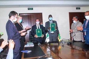 Signature de deux conventions de financement pour améliorer la gouvernance économique et l’employabilité des jeunes