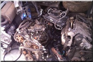 Les douanes françaises traquent les exportations de déchets automobiles dangereux