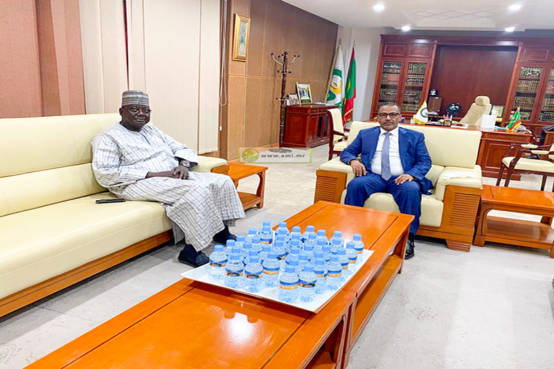 Sanctions contre le Mali : le président du patronat mauritanien reçoit l’ambassadeur malien en Mauritanie